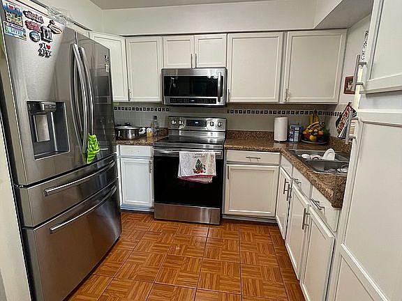 2nd image of 11356 Cardiff Dr