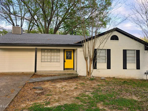 7686 Deerfield Cv, Southaven, MS 38671