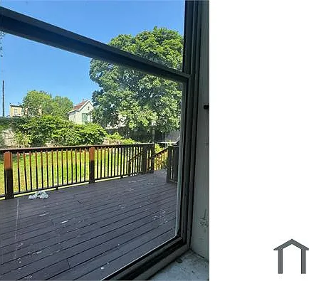 16 Vine St #1 — Photo 19