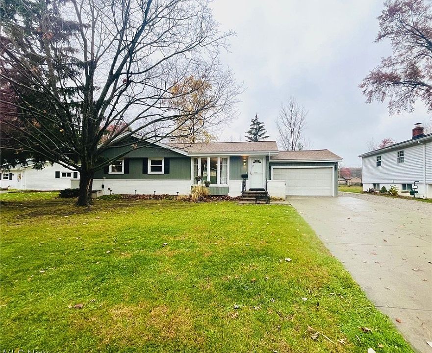 1st image of 26946 Westwood Ln