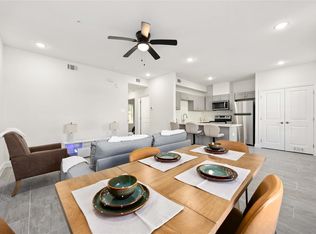 9129 Brandon St #A7, Houston, TX 77051