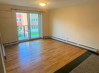 28-42 29th St #2A, Astoria, NY 11102