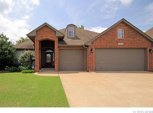 19928 E 45th St S, Broken Arrow, OK 74014