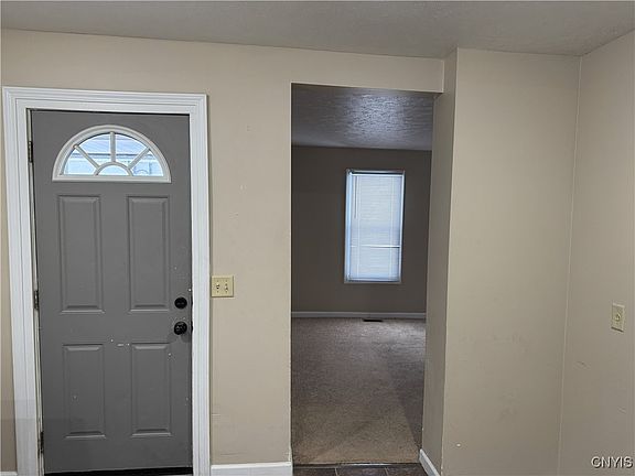 5th image of 308 Grand St