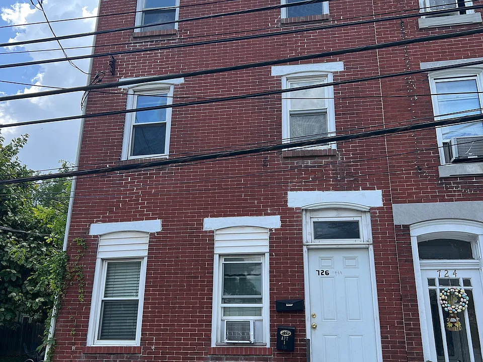 726 E Marshall Street
