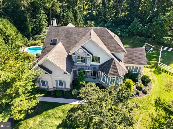 1204 Aston Ct, Chester Springs, PA 19425