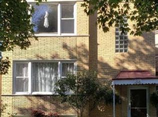 5112 N Mango Ave #2, Chicago, IL 60630