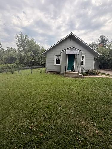 2722 SE Wisconsin Ave Photo 1