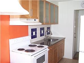 3rd image of 65 Kenwood Dr #A