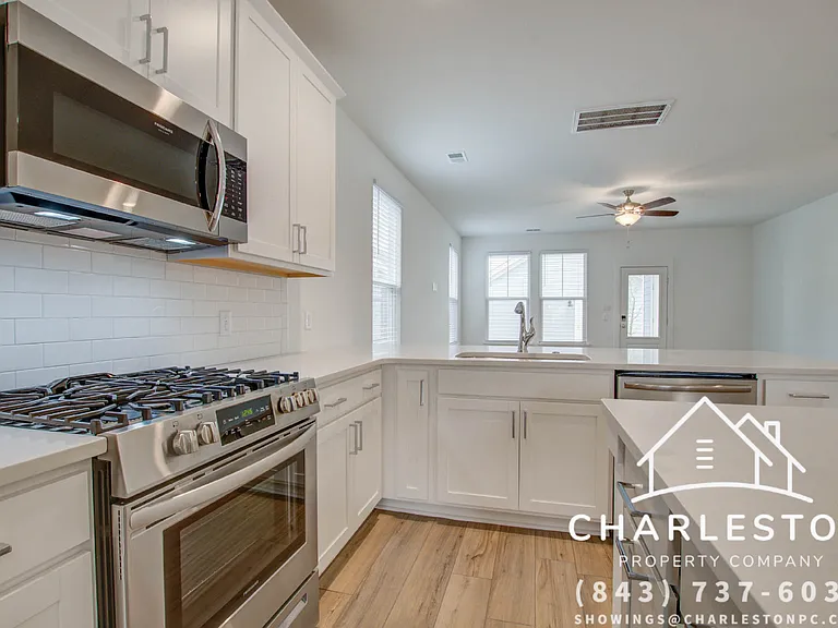234 Symphony Ave — Photo 6
