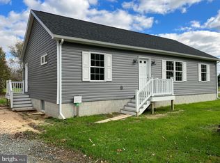 6103 Tolchester Rock, Hall, MD 21661