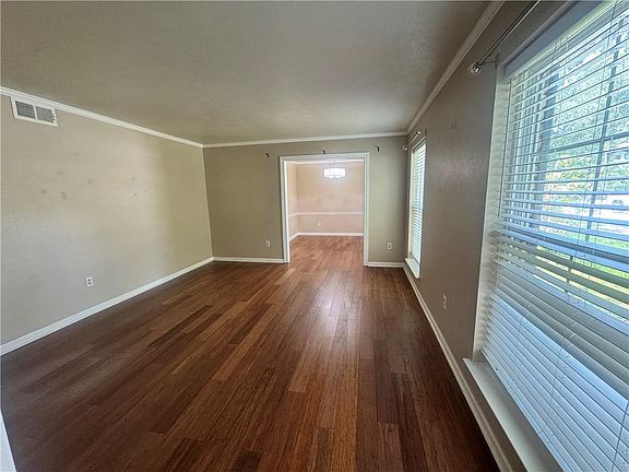 2nd image of 3621 Rue Denise