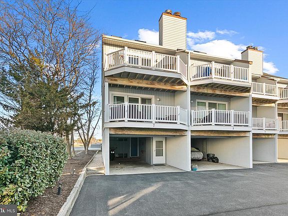 2nd image of 39722 Beach Pebble Sq Unit 7