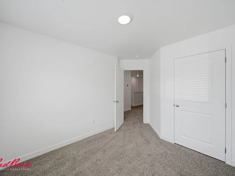 2775 E Rushpink Ln — Photo 34