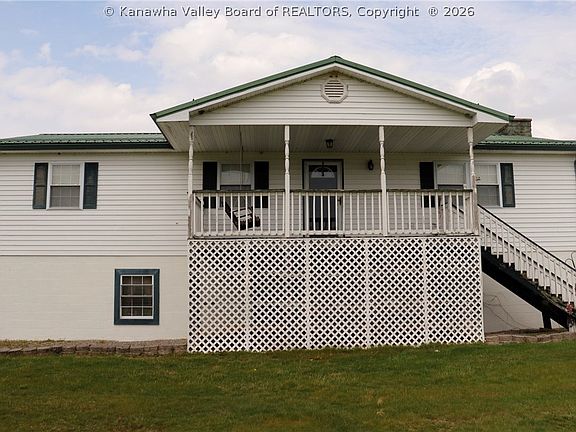 5th image of 1379 Gwinn Rd