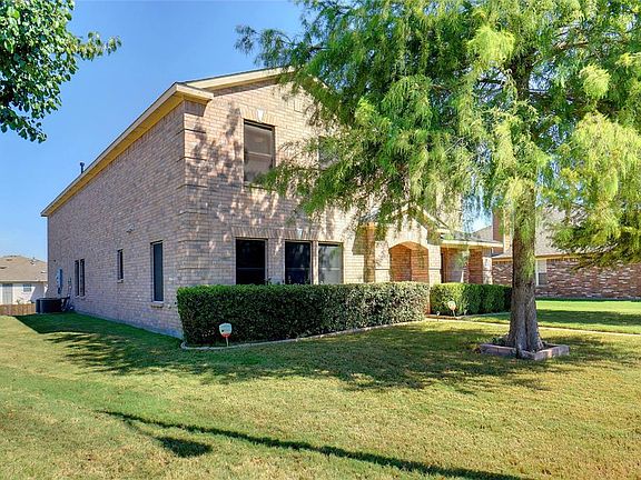 2nd image of 2067 Pinenut Dr