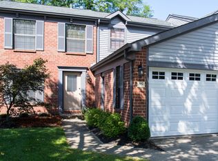 302 Secretariat Ct, Crestview Hills, KY 41017