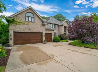 24716 W Park River Ln, Shorewood, IL