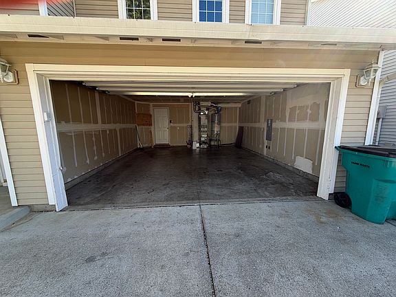 4th image of 15117 NE 70th St
