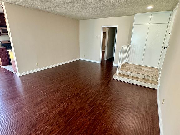 4th image of 1800 Camden Ave #206
