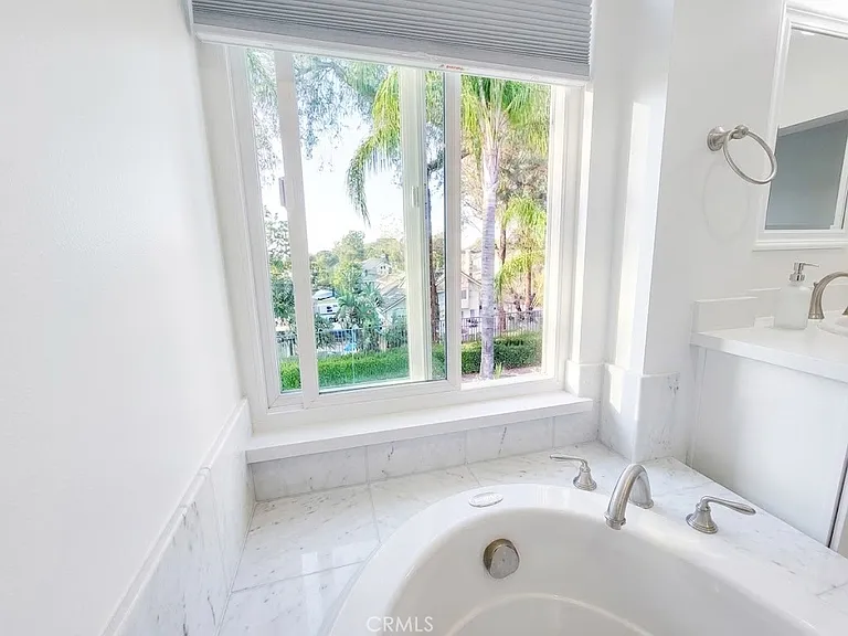 15781 Sleepy Oak Rd — Photo 18