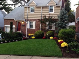 615 Wyndham Rd, Teaneck, NJ 07666