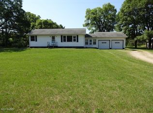 4392 E Croton Dr, Newaygo, MI 49337