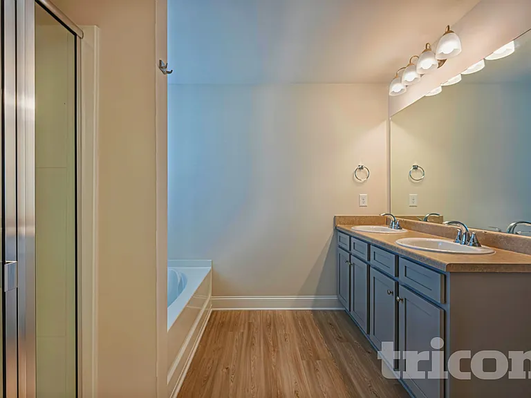 210 Margrave Dr — Photo 14