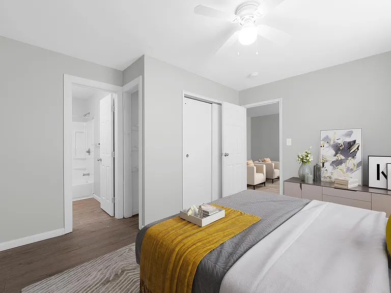 Garden Heights Apartments — Photo 14