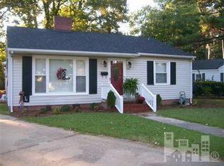 405 Vann St, Clinton, NC 28328