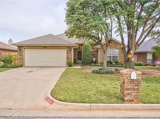 10317 Bradford Way, Yukon, OK 73099