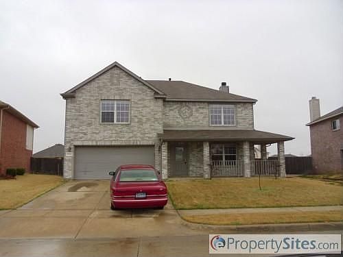 2nd image of 7203 Lake Hawkins Dr