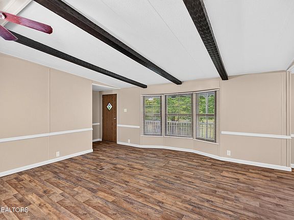 4th image of 4719 Bogard Rd