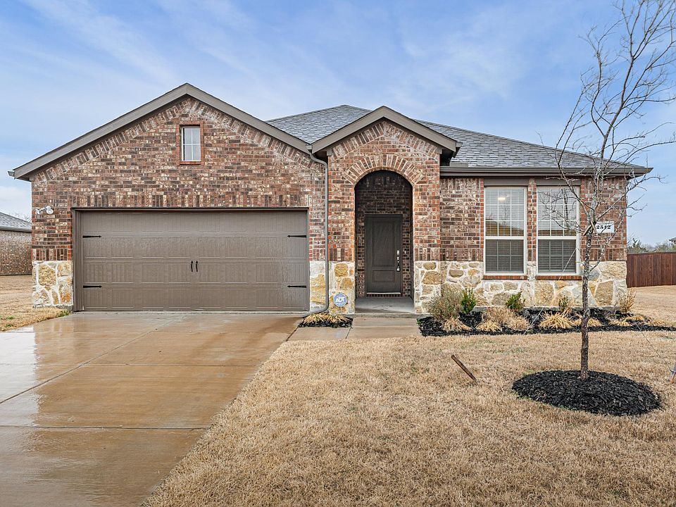 1st image of 2512 Gardenia Dr