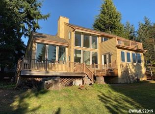 2380 Emmet Dr NW, Salem, OR 97304