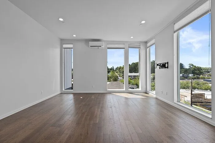 3908A S Hudson St — Photo 15