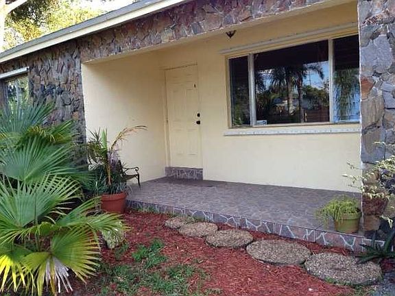 2nd image of 3120 SW 16th St