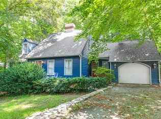 13901 Belmont Stakes Ct, Midlothian, VA 23112