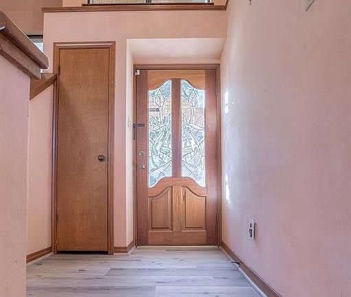 4th image of 1511 W Lake Shore Cir