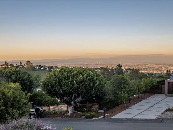 28829 Crestridge Rd, Rancho Palos Verdes, CA 90275