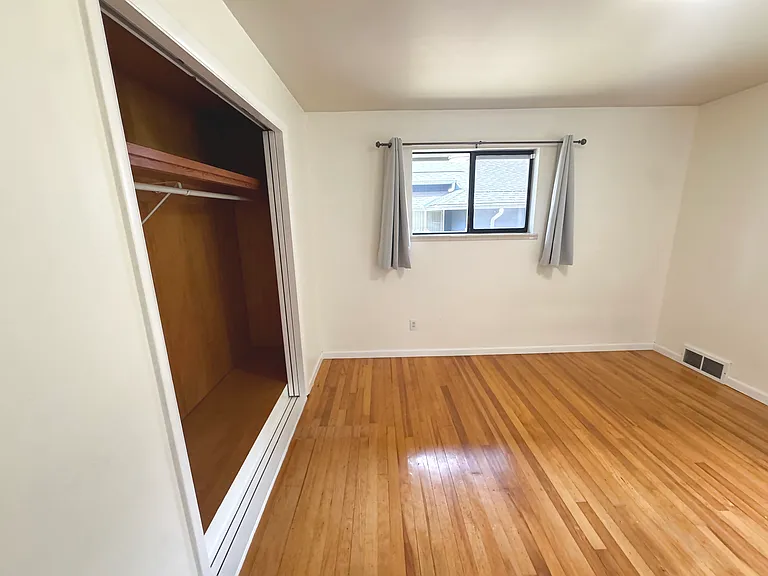 1st Bedroom (Upstairs)