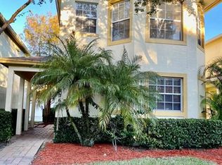 2368 SE Quaint Dr, Port Saint Lucie, FL 34952