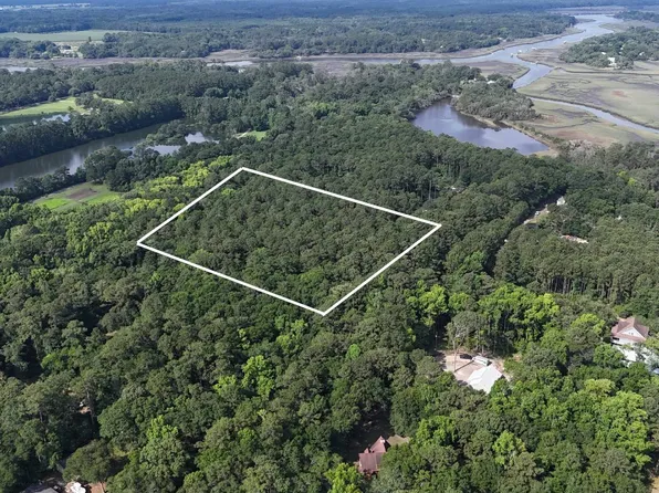 4055 Pine Creek Rd, Johns Island, SC 29455