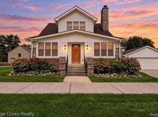 285 E Long Lake Rd, Troy, MI 48085