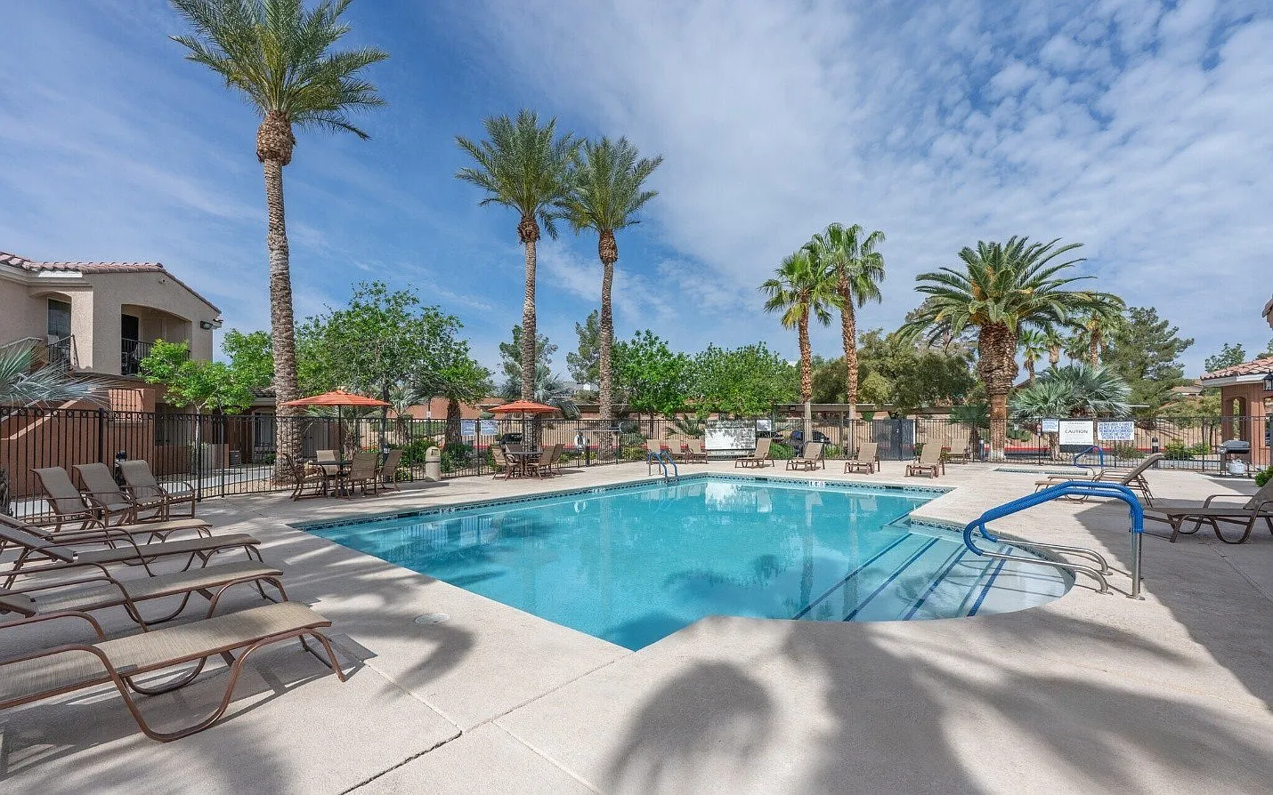 Vintage Desert Rose Senior Apartments | Affordable Apartments 55+ — Photo 2