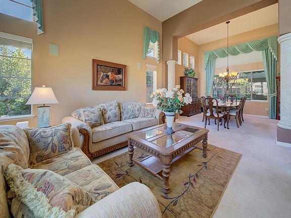 3rd image of 636 Renaissance Avenue