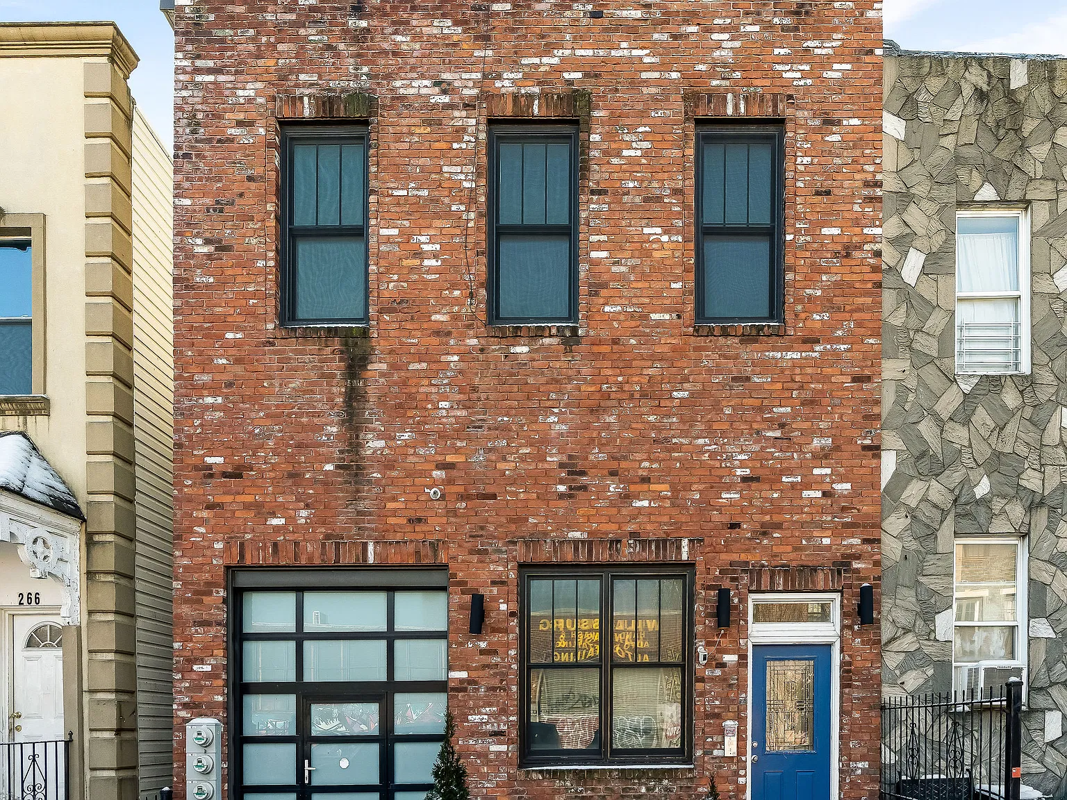 264 Boerum Street — Photo 1