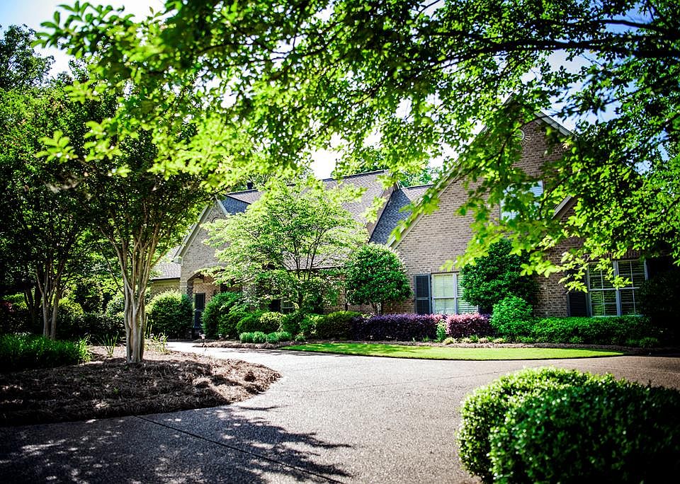 1st image of 428 Turnberry Ct