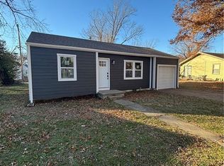 1223 Richard Ave, Parsons, KS 67357