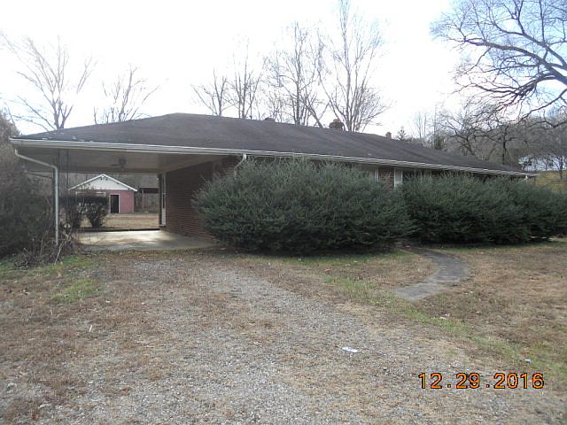 1st image of 4953 Fairystone Park Hwy